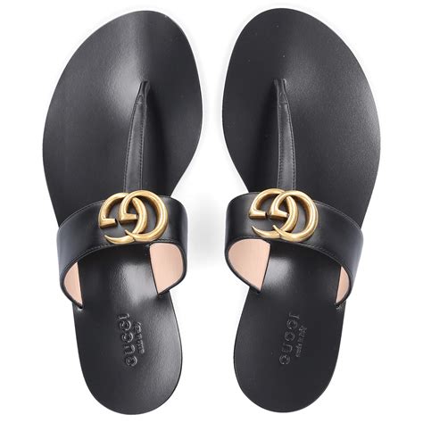 how are gucci flip flops made